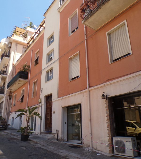 Via Giuseppe Melacrino 7