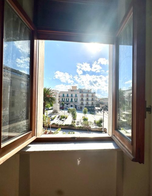 Viale Amendola 37