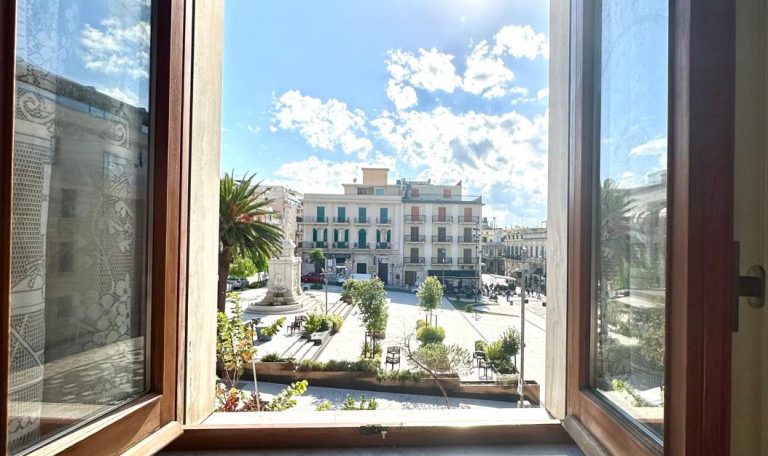 Viale Amendola 37