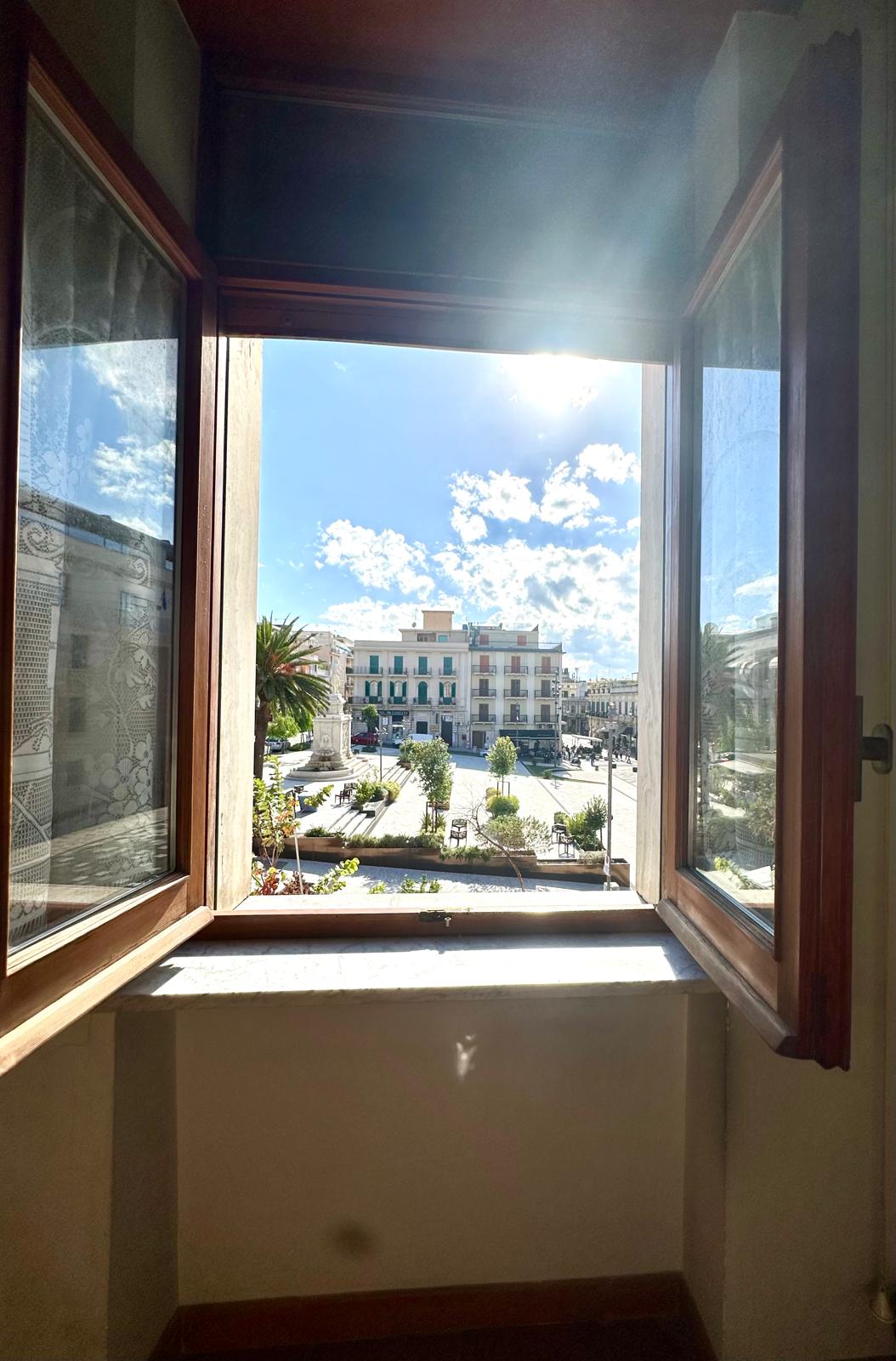 Viale Amendola 37